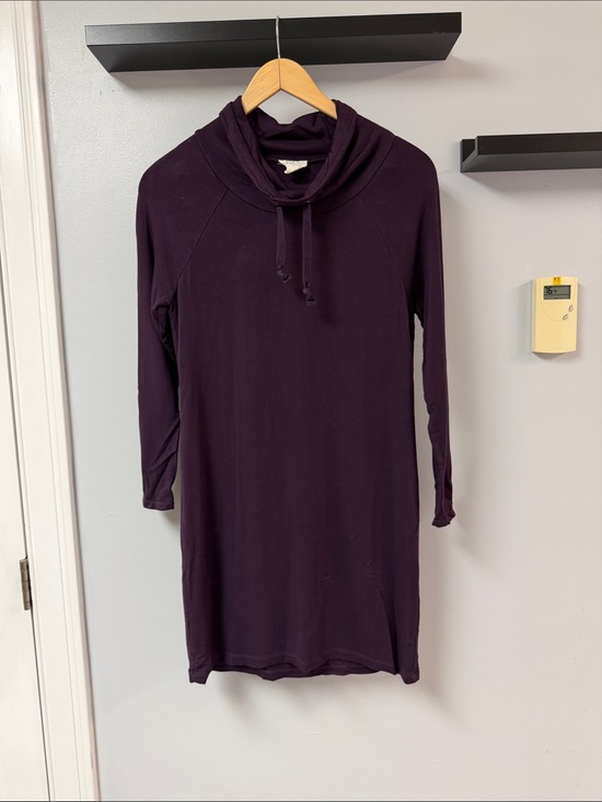 LOFT Dresses & Skirts - Loft Long Sleeve Sweater Dress